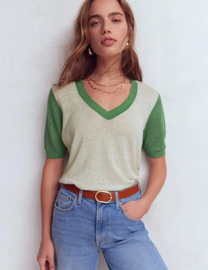 Agnes Linen V Neck T-Shirt Ivory/ Green Agnes Linen V Neck T-Shirt Ivory/ Green