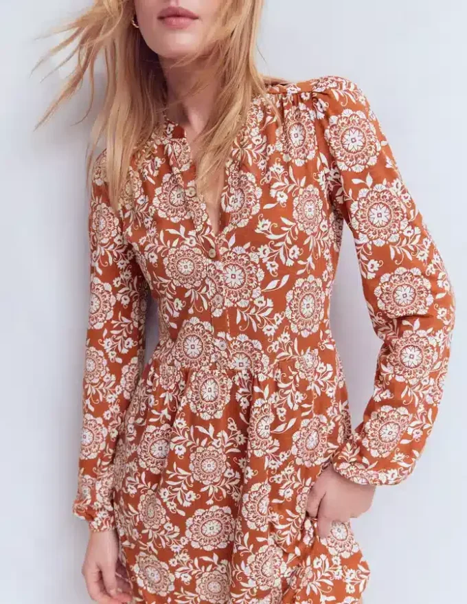 Amy Short Jersey Dress Brown, Decorative Blossom Amy Short Jersey Dress Brown, Decorative Blossom
