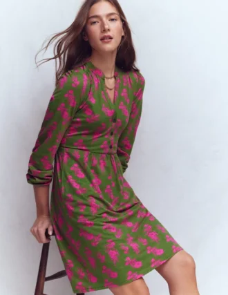 Amy Short Jersey Dress Olive, Blossomy Sprig