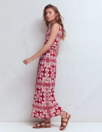Antonia Jersey Maxi Dress Rich Chestnut, Botanical Charm