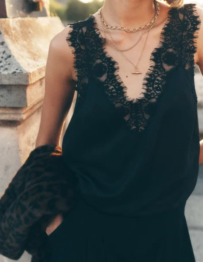 Ara Silk Blend Lace Cami Black Ara Silk Blend Lace Cami Black
