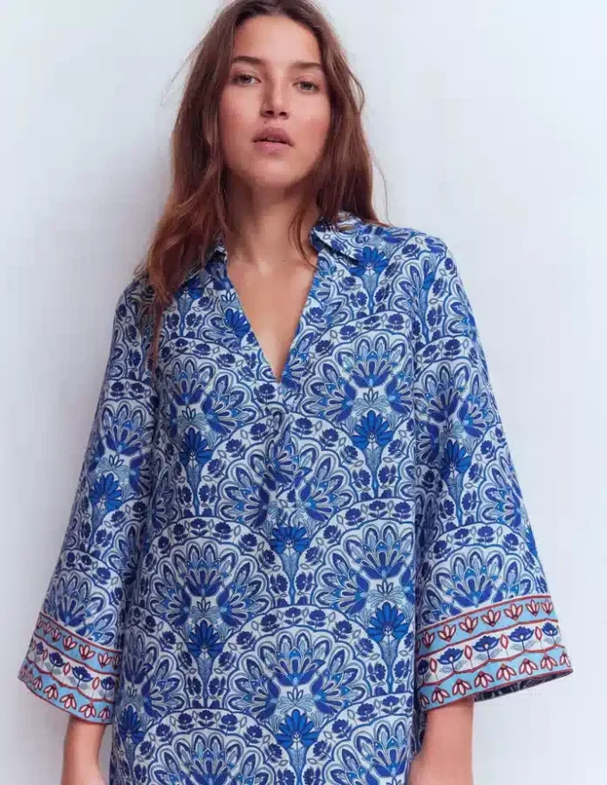 Carmen Linen Short Dress Bright Blue, Elaborate Terrace Carmen Linen Short Dress Bright Blue, Elaborate Terrace