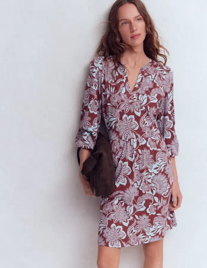Cathy Notch Neck Jersey Dress Roasted Brown, Elegant Blossom Cathy Notch Neck Jersey Dress Roasted Brown, Elegant Blossom