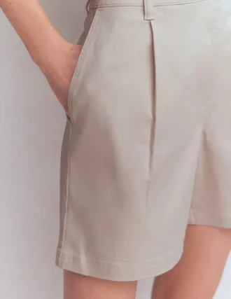 Chino Shorts Almond Milk
