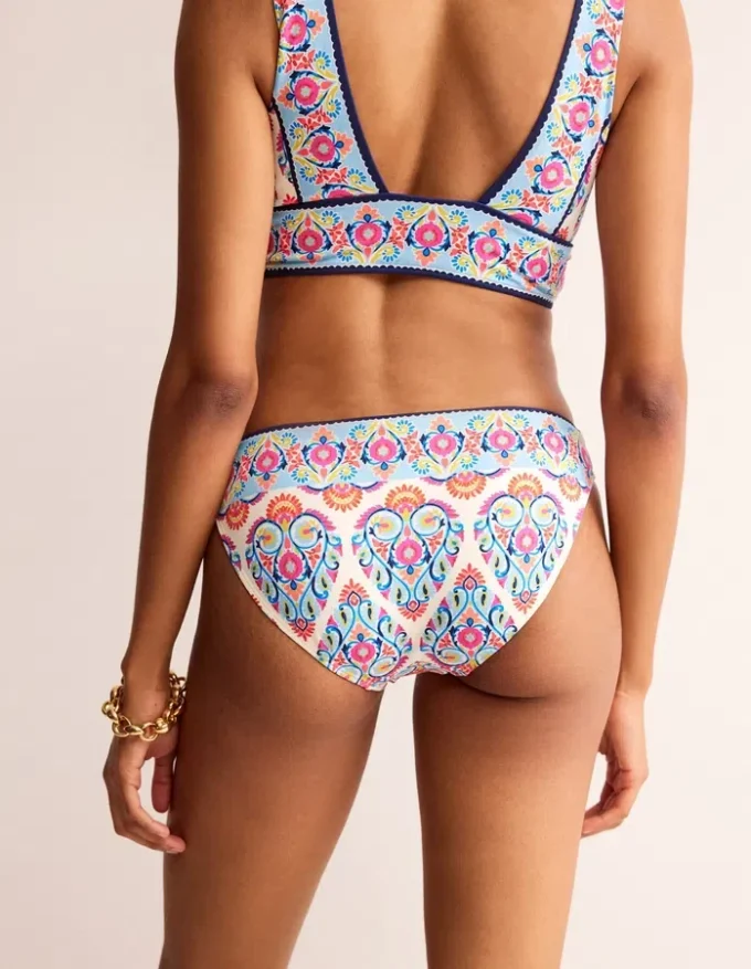 Classic Bikini Bottoms Ivory, Flora Stamp Classic Bikini Bottoms Ivory, Flora Stamp