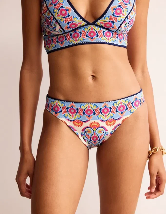 Classic Bikini Bottoms Ivory, Flora Stamp Classic Bikini Bottoms Ivory, Flora Stamp
