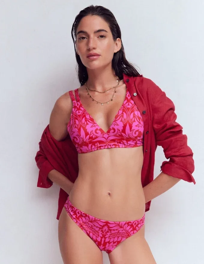 Classic Bikini Bottoms Salsa, Ornamental Foliage Classic Bikini Bottoms Salsa, Ornamental Foliage
