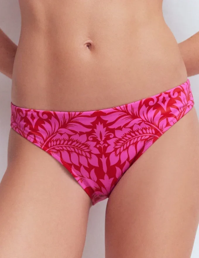 Classic Bikini Bottoms Salsa, Ornamental Foliage Classic Bikini Bottoms Salsa, Ornamental Foliage