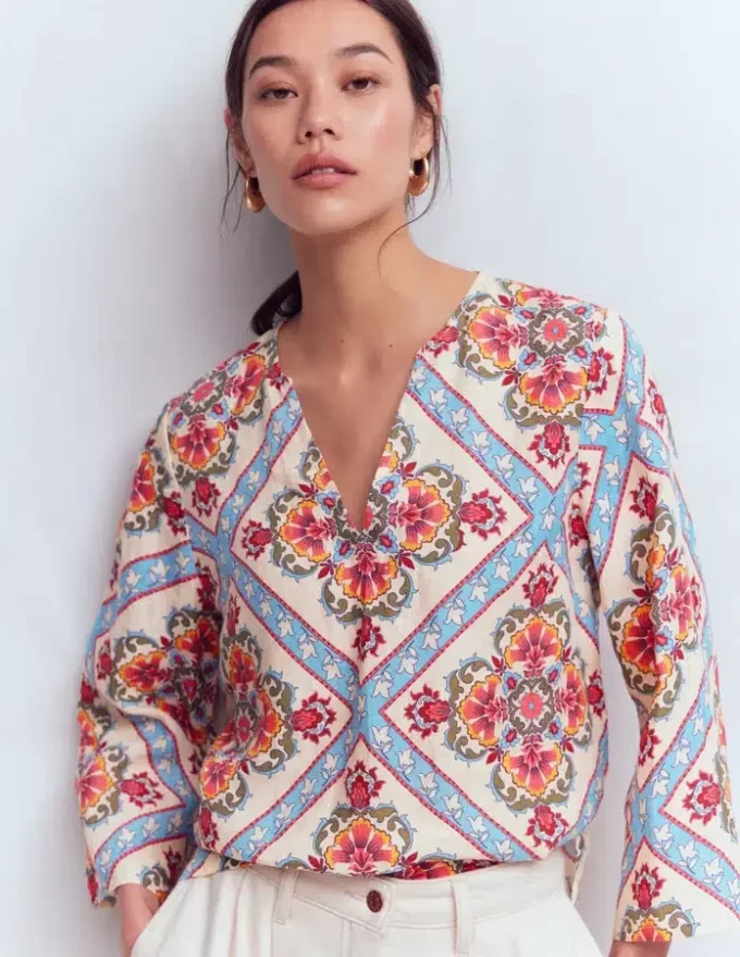 Cleo Linen Top Floral Tile Placement