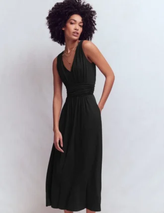 Elodie Jersey Maxi Dress Black