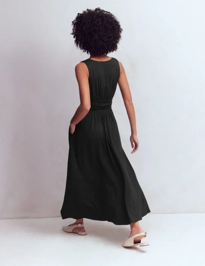 Elodie Jersey Maxi Dress Black Elodie Jersey Maxi Dress Black
