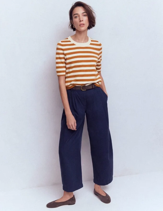 Emilia Cotton Crew T-shirt Cognac/ Warm Ivory Emilia Cotton Crew T-shirt Cognac/ Warm Ivory