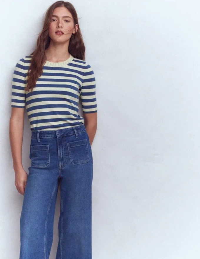 Emilia Cotton Crew T-shirt Denim Blue/ Warm Ivory Emilia Cotton Crew T-shirt Denim Blue/ Warm Ivory