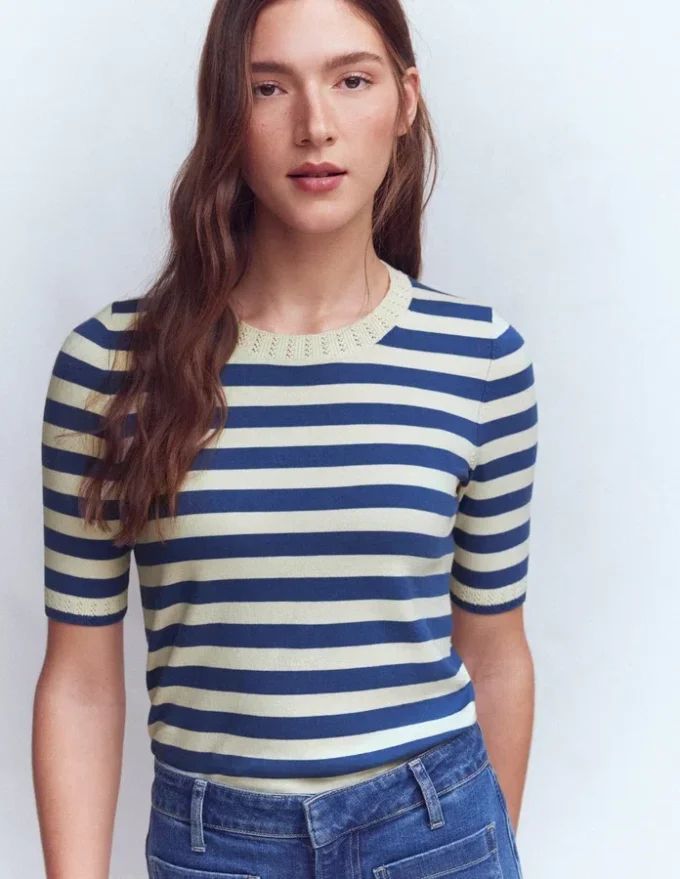 Emilia Cotton Crew T-shirt Denim Blue/ Warm Ivory Emilia Cotton Crew T-shirt Denim Blue/ Warm Ivory