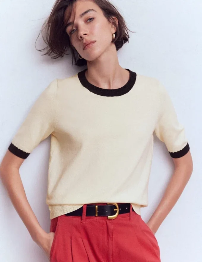 Emilia Cotton Crew T-shirt Warm Ivory, Navy Emilia Cotton Crew T-shirt Warm Ivory, Navy