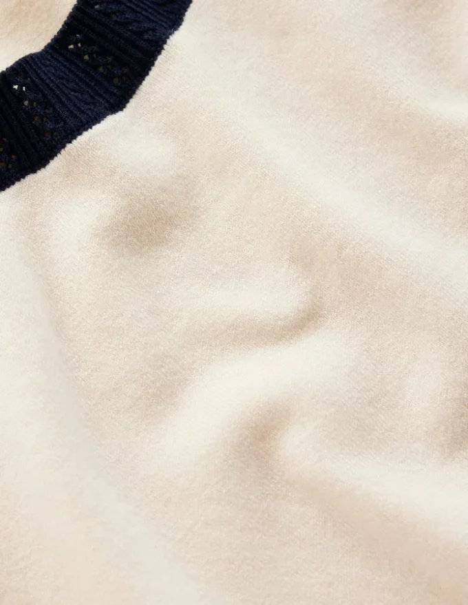Emilia Cotton Crew T-shirt Warm Ivory, Navy Emilia Cotton Crew T-shirt Warm Ivory, Navy