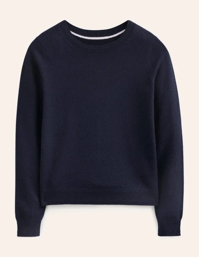 Eva Cashmere Crew Neck Sweater Navy Eva Cashmere Crew Neck Sweater Navy