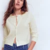 Eva Cashmere Cropped Cardigan Warm Ivory Eva Cashmere Cropped Cardigan Warm Ivory