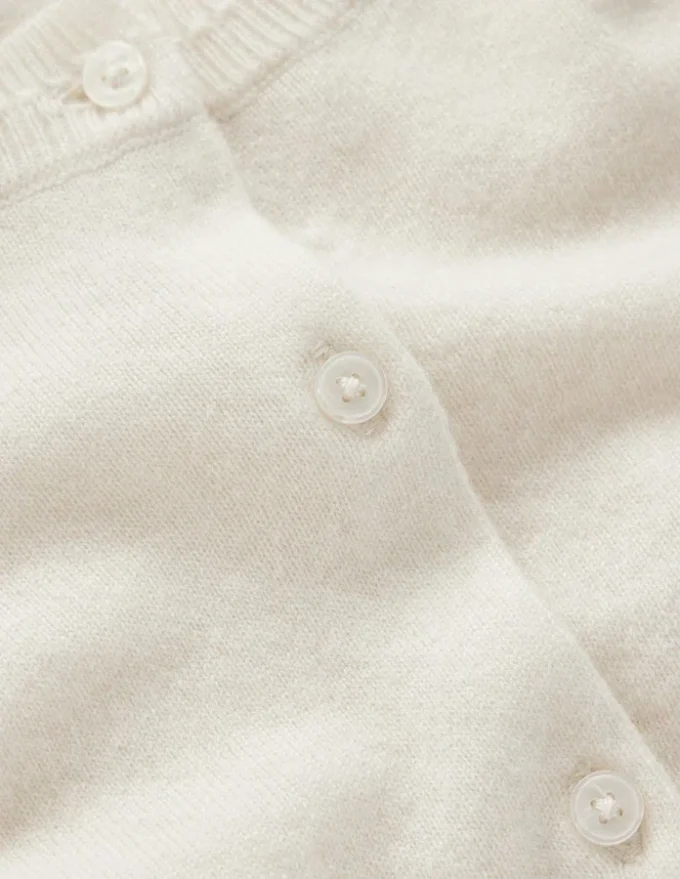 Eva Cashmere Cropped Cardigan Warm Ivory Eva Cashmere Cropped Cardigan Warm Ivory