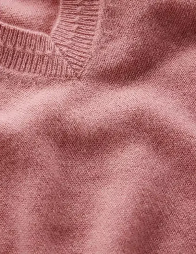 Eva Cashmere V-Neck Sweater Camelia Pink Eva Cashmere V-Neck Sweater Camelia Pink