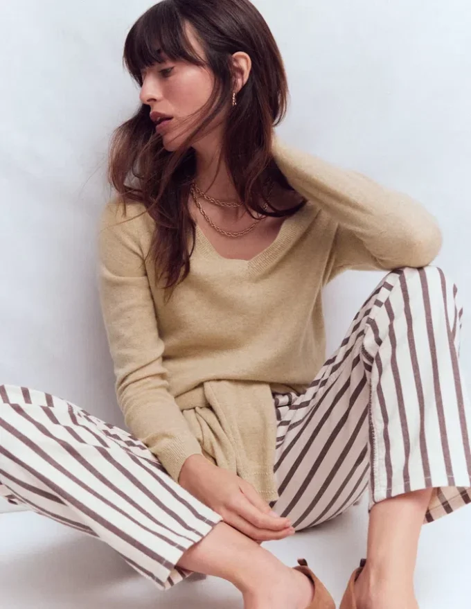 Eva Cashmere V-Neck Sweater Chinchilla Melange Eva Cashmere V-Neck Sweater Chinchilla Melange