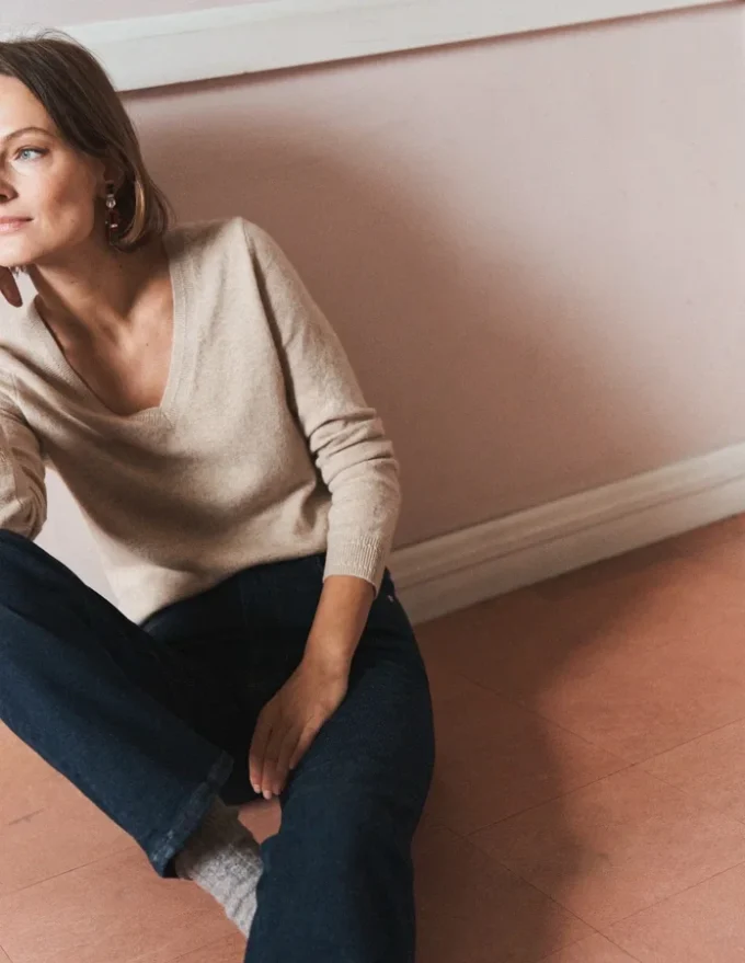 Eva Cashmere V-Neck Sweater Chinchilla Melange Eva Cashmere V-Neck Sweater Chinchilla Melange