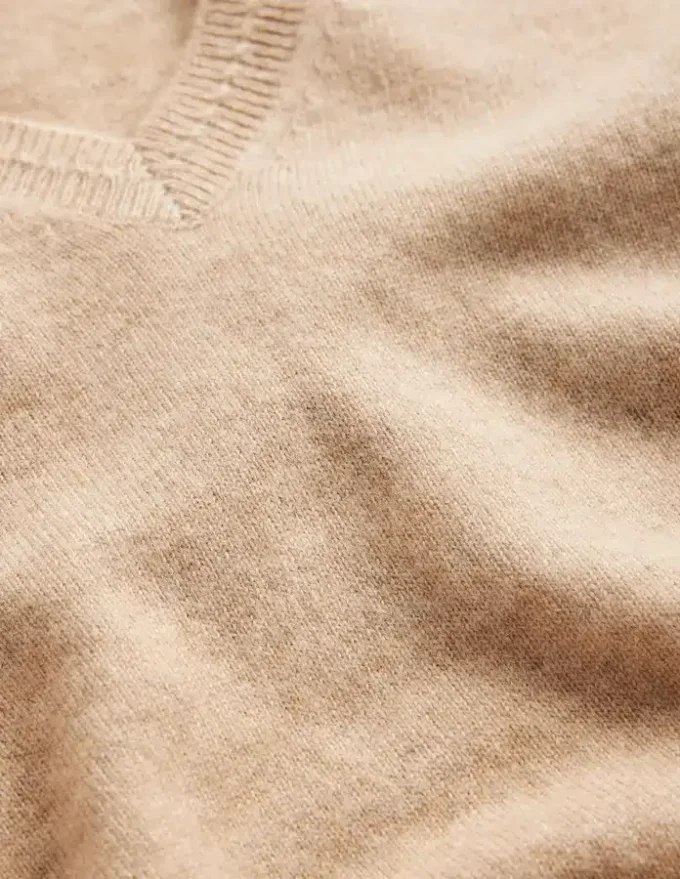 Eva Cashmere V-Neck Sweater Chinchilla Melange Eva Cashmere V-Neck Sweater Chinchilla Melange