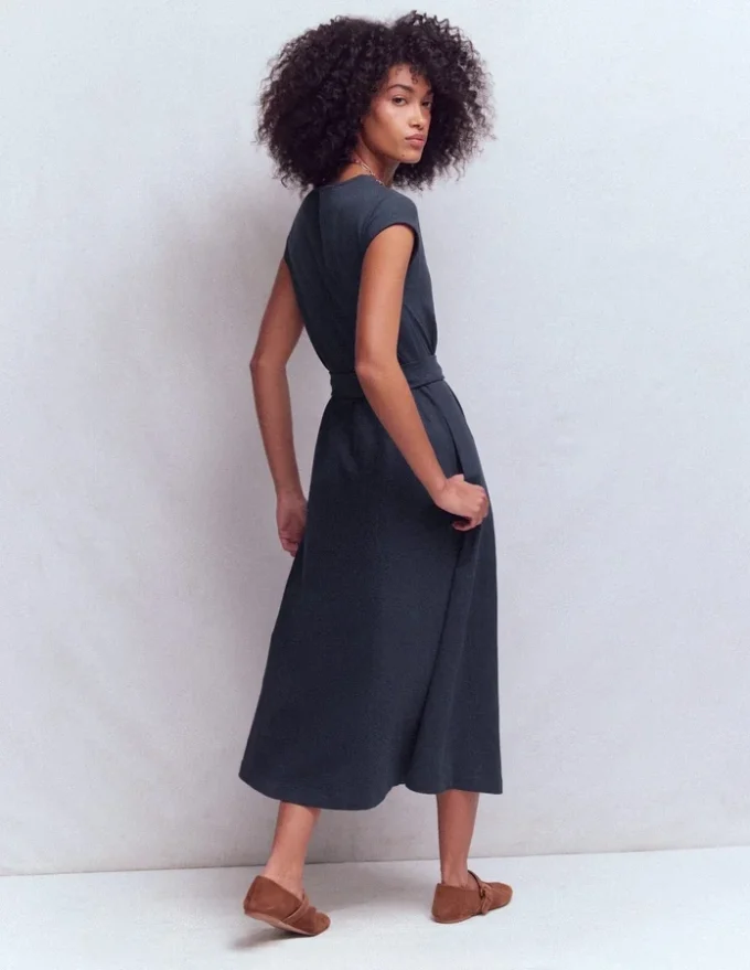 Eve Jersey Midi Dress Navy Eve Jersey Midi Dress Navy
