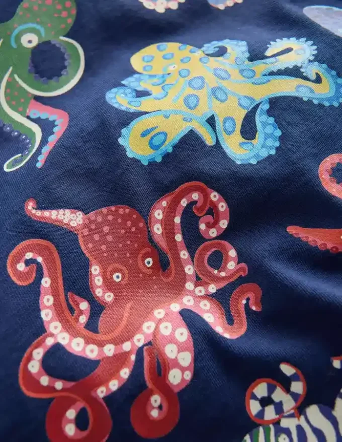 Glow-In-The-Dark T-shirt Medieval Blue Octopus Glow-In-The-Dark T-shirt Medieval Blue Octopus