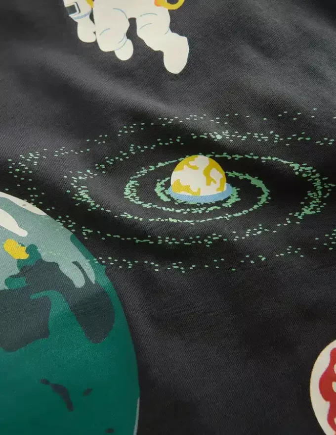 Glow-In-The-Dark T-shirt Phantom Space Glow-In-The-Dark T-shirt Phantom Space