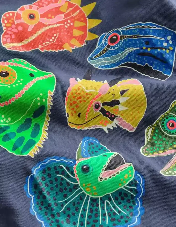 Glow-In-The-Dark T-shirt Robot Blue Lizards Glow-In-The-Dark T-shirt Robot Blue Lizards