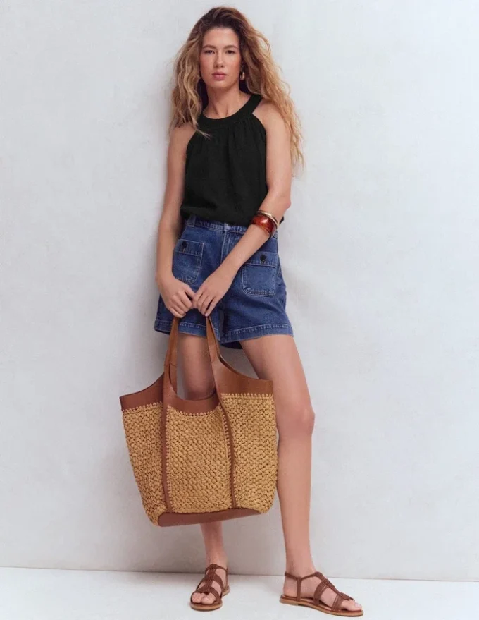 Halter-neck Double Cloth Top Black Halter-neck Double Cloth Top Black