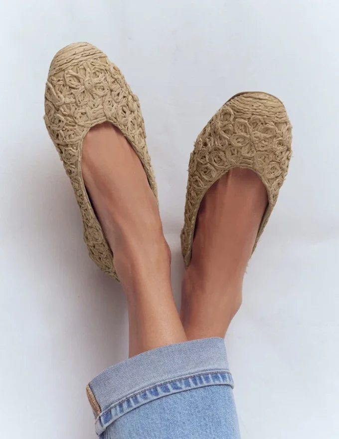 High Cut Ballet Flats Flower Raffia High Cut Ballet Flats Flower Raffia