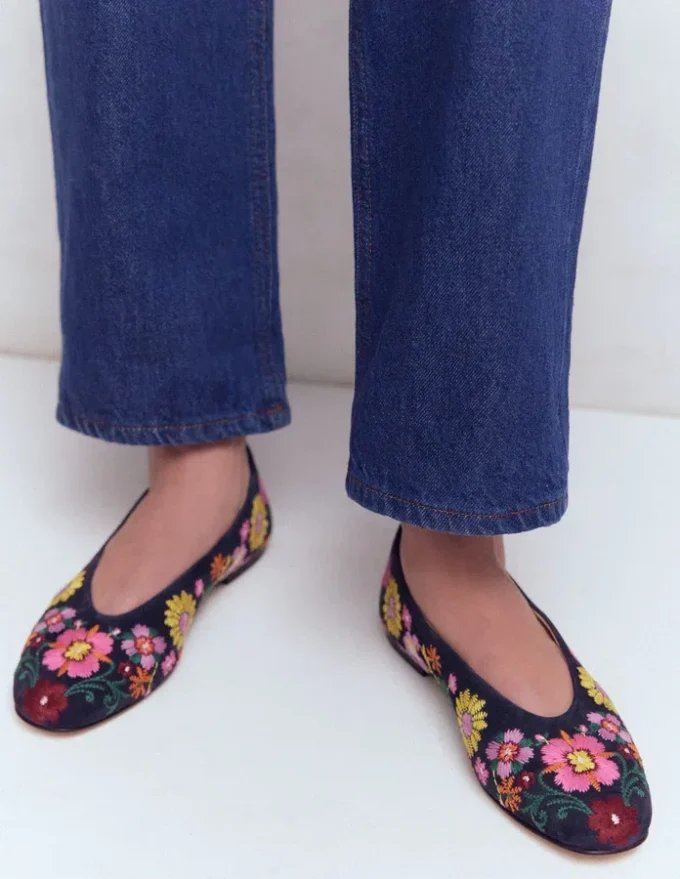 High Cut Ballet Flats Navy/Embroidery High Cut Ballet Flats Navy/Embroidery