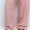 High Cut Flat Point Red Weave High Cut Flat Point Red Weave