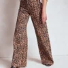 High Rise Wide Leg Jeans Leopard Print High Rise Wide Leg Jeans Leopard Print