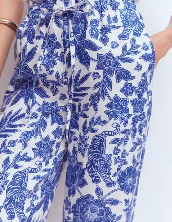 Islington Linen Crop Pants Mazarine Blue, Tigers Paradise