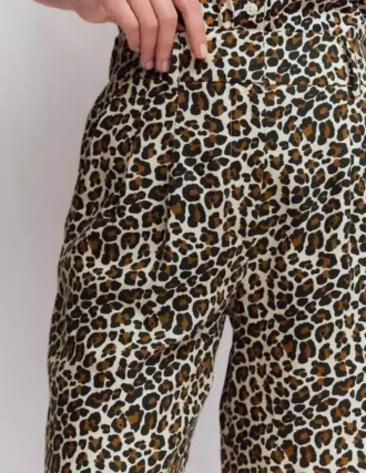 Kensington Linen Shorts Almond Milk, Cheetah Pop