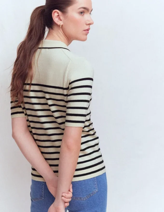 Liz Henley T-Shirt Ivory. Navy Liz Henley T-Shirt Ivory. Navy