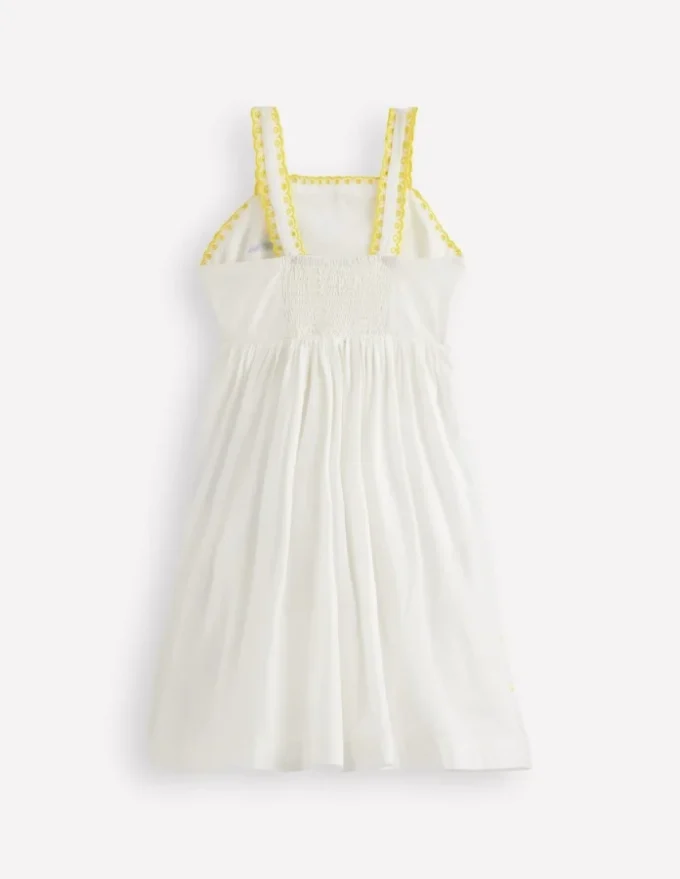 Logo Sundress Soft Ivory Outdoor Scene Logo Sundress Soft Ivory Outdoor Scene