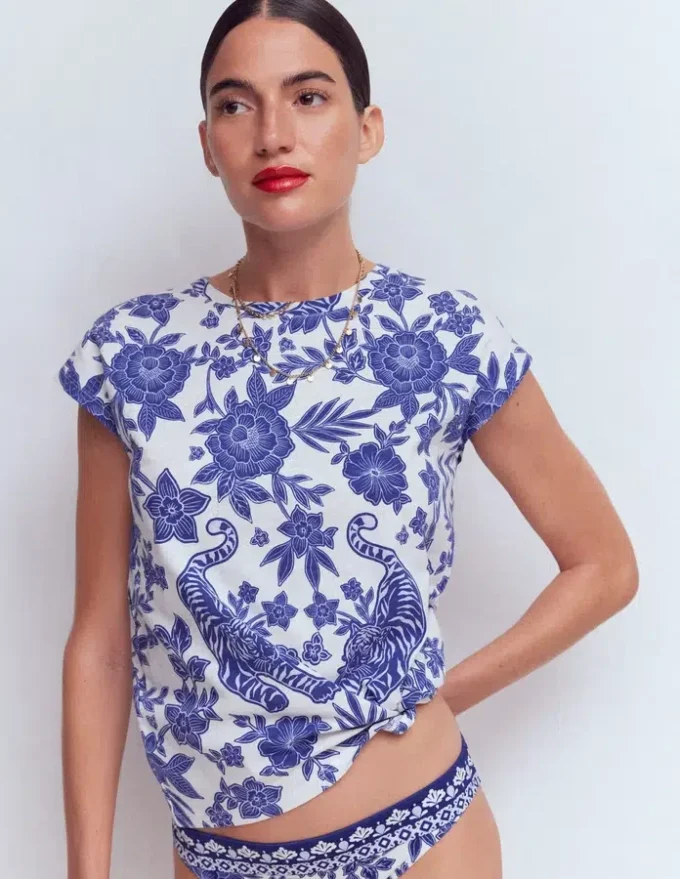 Louisa Slub T-Shirt Blue Tigers Paradise Placement Louisa Slub T-Shirt Blue Tigers Paradise Placement