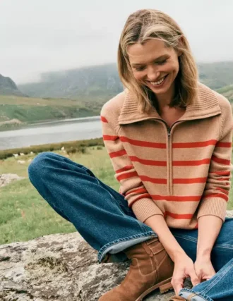 Lucy Half-zip Sweater Camel Melange, Red Stripe