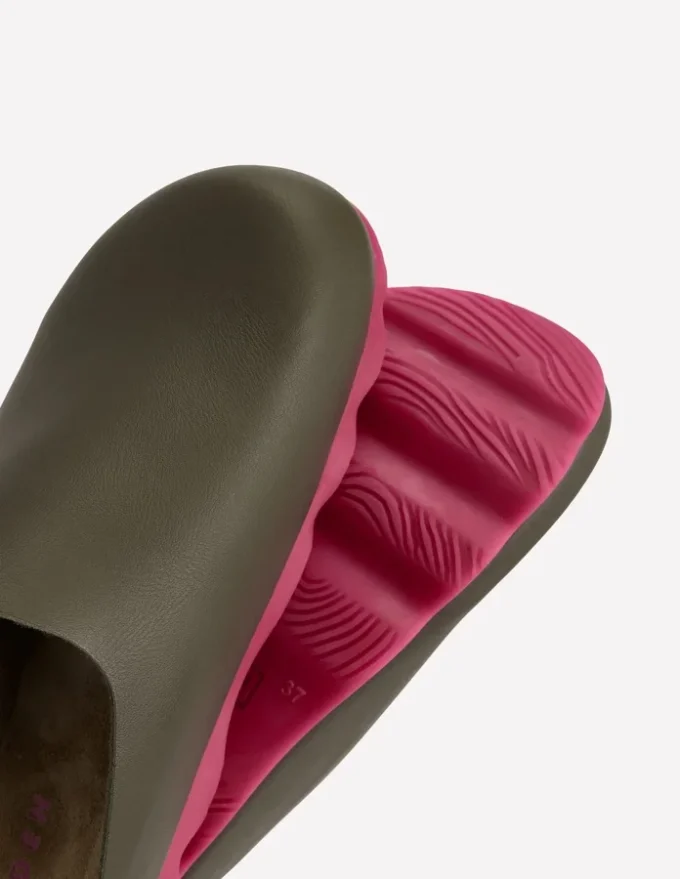 Lyla Colour Block Clogs Khaki/Pink Lyla Colour Block Clogs Khaki/Pink