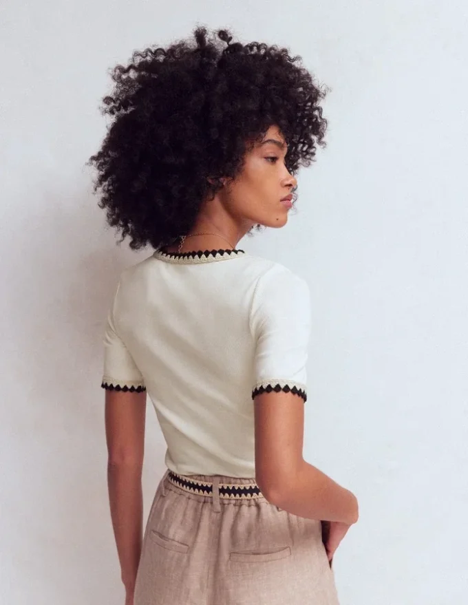 Maddie Trim Detail T-Shirt Ivory with Black