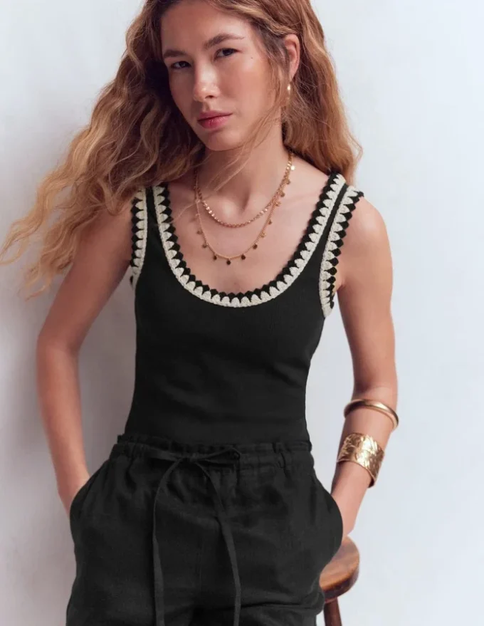 Maddie Trim Detail Vest Black Maddie Trim Detail Vest Black