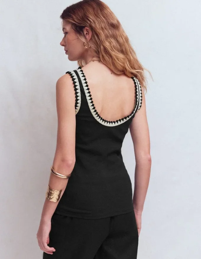Maddie Trim Detail Vest Black Maddie Trim Detail Vest Black