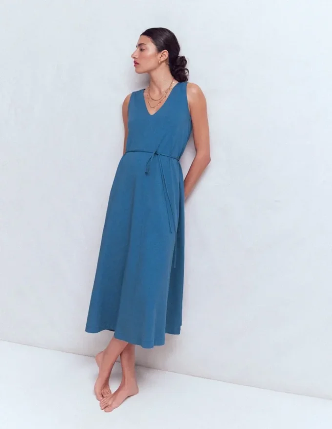 Mia V-neck Jersey Midi Dress Tourmaline Blue Mia V-neck Jersey Midi Dress Tourmaline Blue