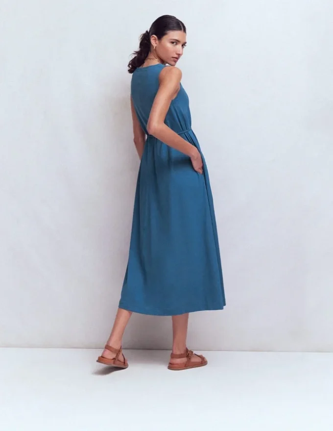 Mia V-neck Jersey Midi Dress Tourmaline Blue Mia V-neck Jersey Midi Dress Tourmaline Blue