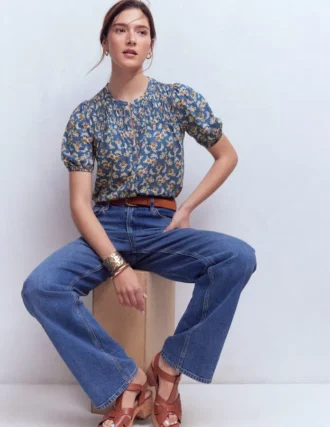 Mya Short Sleeve Smocked Shirt True Navy, Dainty Blooms