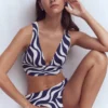 Mykonos Deep V Bikini Top Navy, Rhythmic wave